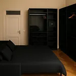 Elegant apartment, Avenue des Champs-Élysées