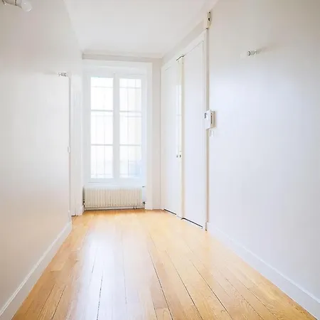 Elegant Apartment, Avenue Des Champs-élysées Appartamento